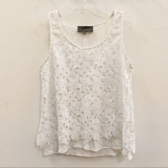 SUNDAY IN BROOKLYN Anthropologie Floral Lace Tank - Picture 3 of 11